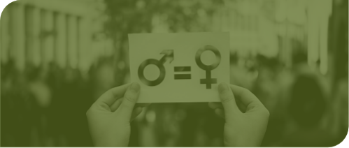 Zdjęcie: kartka trzymana w dłoniach. Na kartce graficzne znaki kobiecy i męski, a między nimi znak równości.